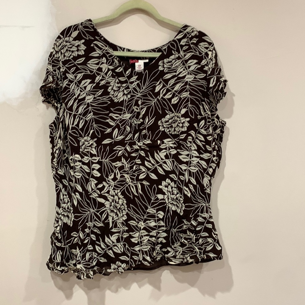 Woman’s top